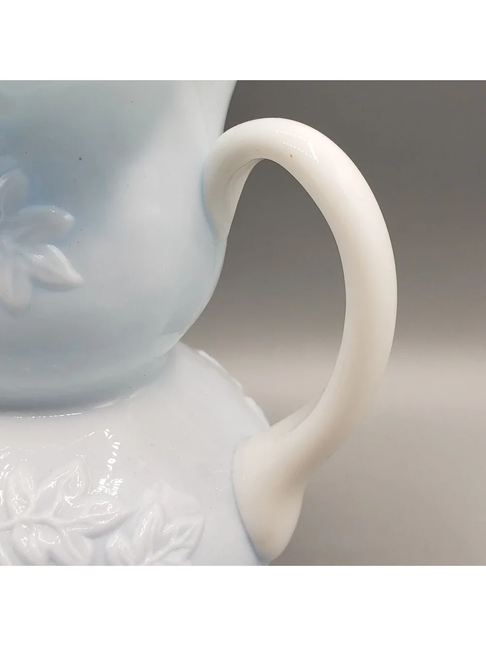 Vintage Kanawha Pitcher Vase Grapes Cased Glass White On Blue Pinched Spout USA